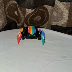 DISNEYPARKS MARVEL EXCLUSIVE- LIGHT UP SPIDER BOT PRIDE COLLECTION. NWOB